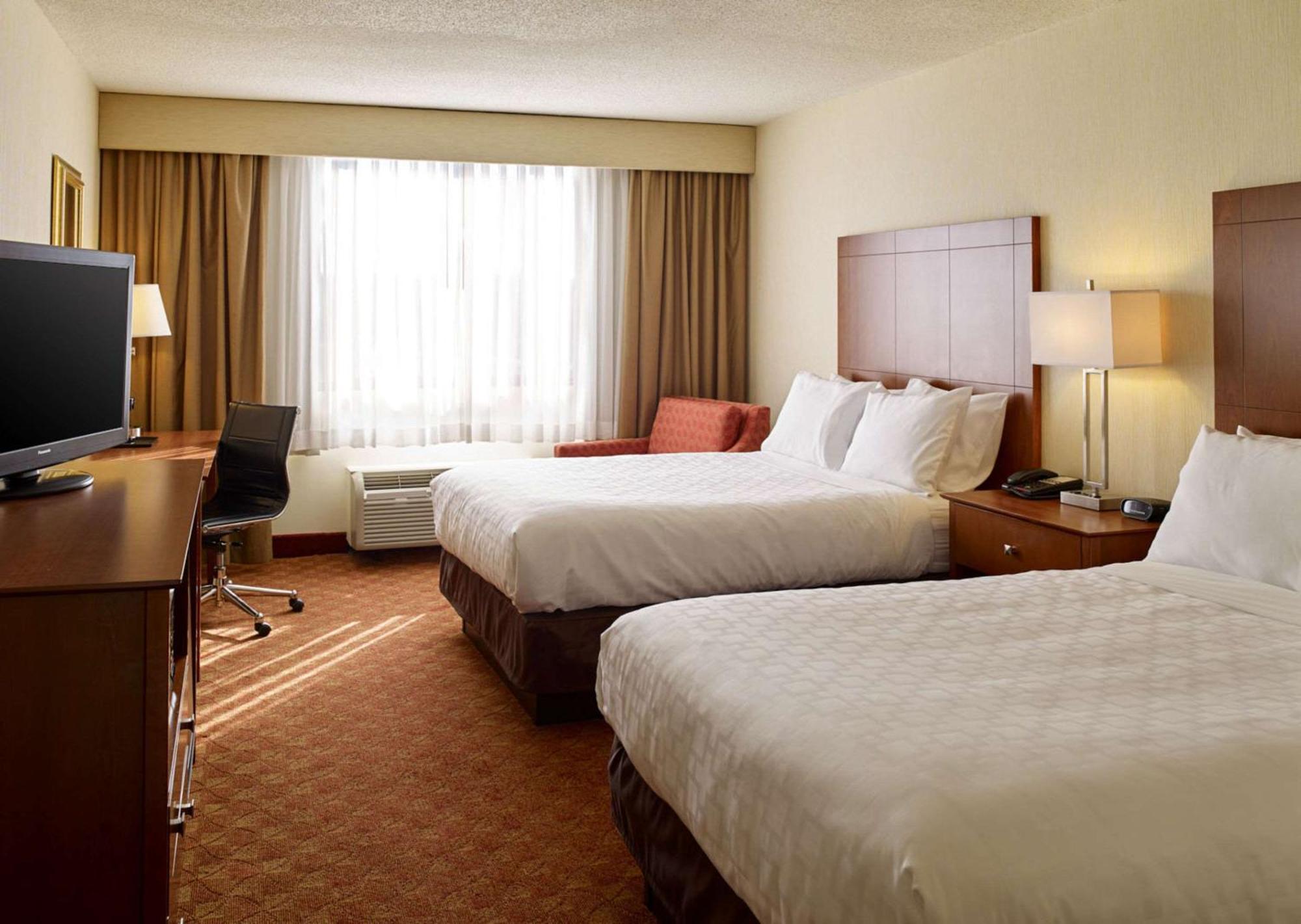 Double Room Two Double Beds Non-Smoking
