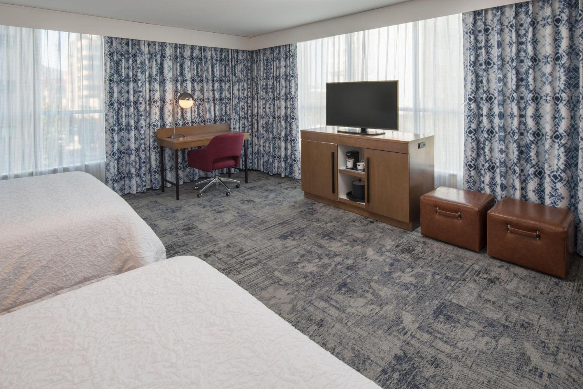 Kamer met 2 Queensize Bedden / Toegankelijk voor Slechthorenden - Rookvrij